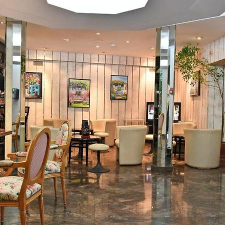 Le Grand Hotel Saint-Quentin  Kültér fotó