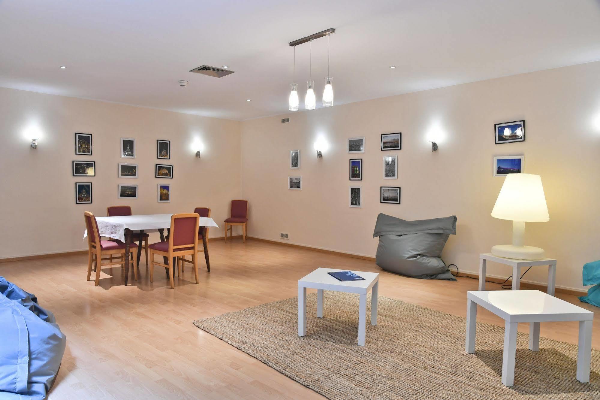 Le Grand Hotel Saint-Quentin  Kültér fotó