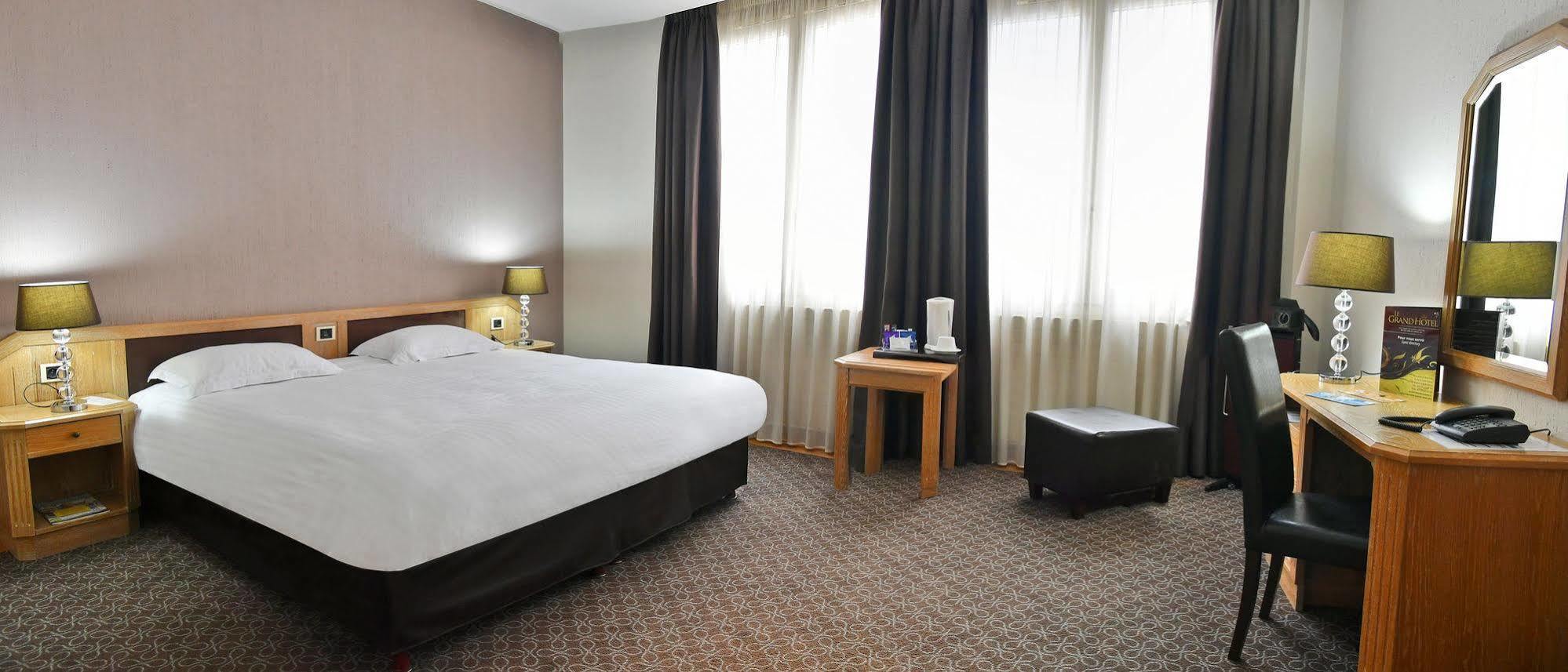 Le Grand Hotel Saint-Quentin  Kültér fotó