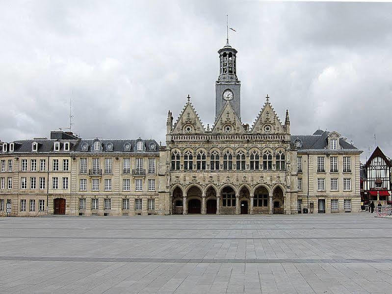 Le Grand Hotel Saint-Quentin  Kültér fotó